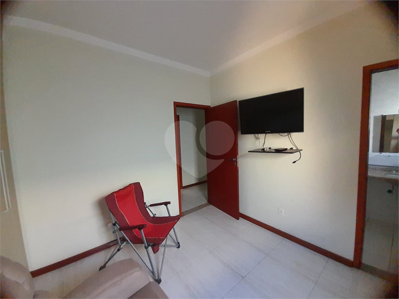 Casa à Venda no Residencial Eldorado - São Carlos