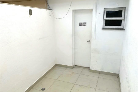 Aluga-se loja de rua, 230 m2, no Portal do Morumbi