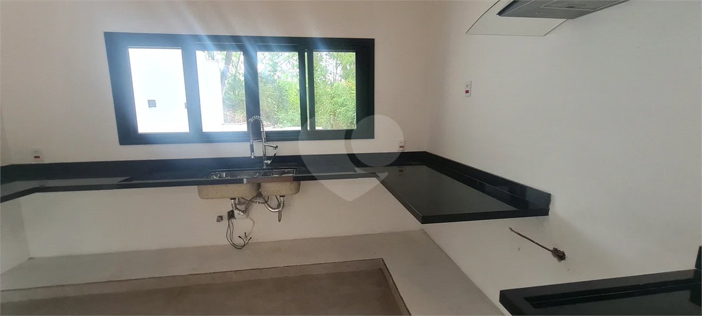 Casa à venda com 3 suítes no condomínio Alpes da Cantareira, Mairiporã - SP