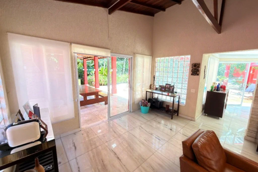 Casa à venda com 5 quartos, sendo 4 suítes, em Riviera de São Lourenço, Bertioga, SP