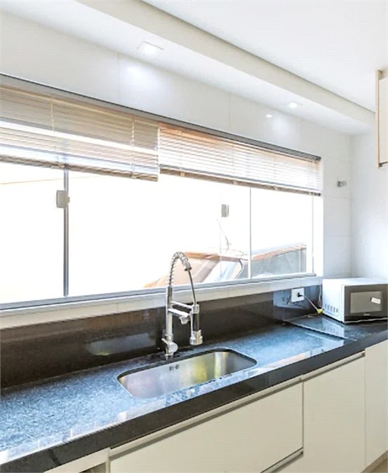 Casa à Venda com 4 suítes no bairro Jardim Paulista em Atibaia/SP.
