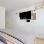 Casa à venda com 4 quartos, sendo 2 suítes, no condomínio Villa Franz Schubert, São Paulo - SP