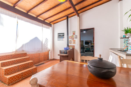 Casa à venda com 3 quartos, sendo 1 suíte,  em Chácara Monte Alegre, São Paulo, SP