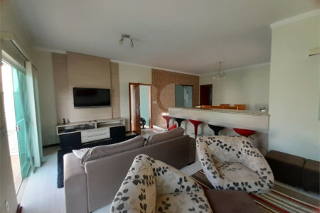 Casa à Venda no Residencial Eldorado - São Carlos