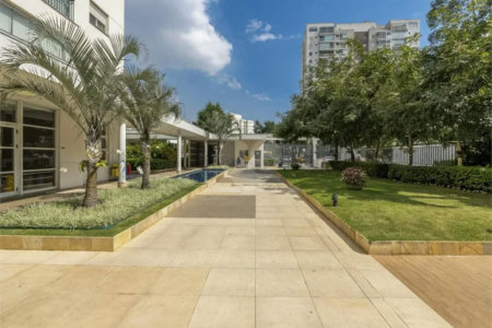 Apartamento à venda com 3 quartos, sendo 1 suíte, em Parque Reboucas, São Paulo, SP