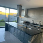 CASA ALTO PADRÃO | 5 SUÍTES | CONDOMÍNIO CLUBE – ATIBAIA