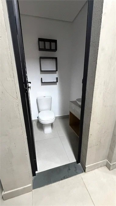 Casa à venda com 2 suítes no condomínio Gran Loft, Cotia - SP