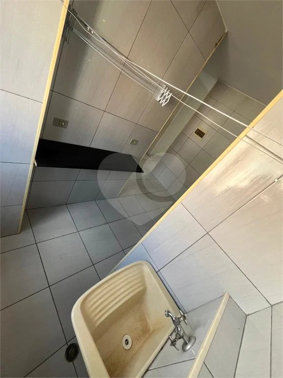 Apartamento de 2 dormitórios no Jardim Novo Ângulo, em Hortolândia!