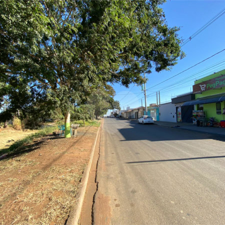 Área de terra para venda no Jardim Embaré,
