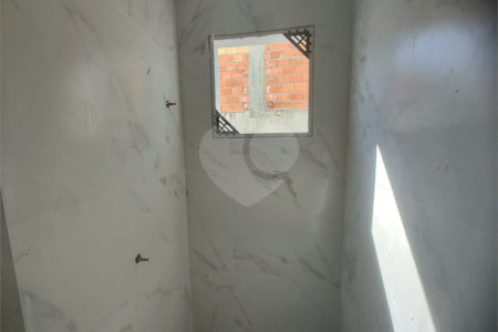 Apartamento 2 dormitórios (1 suíte) com vaga garagem, excelente localização, programa MCMV