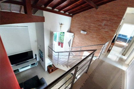 Residência de Luxo a venda no Condomínio Villaggio Capriccio -Louveira