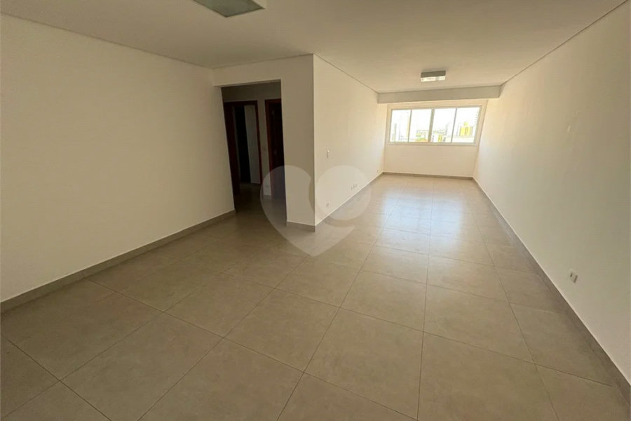 Apartamento à venda com 3 quartos, sendo 1 suíte,  em Cidade Alta, Piracicaba, SP