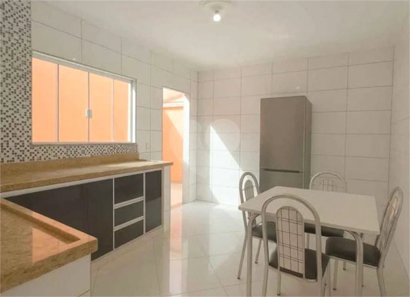 Casa à venda no bairro Santa Rosa (Ypês), Piracicaba-SP.