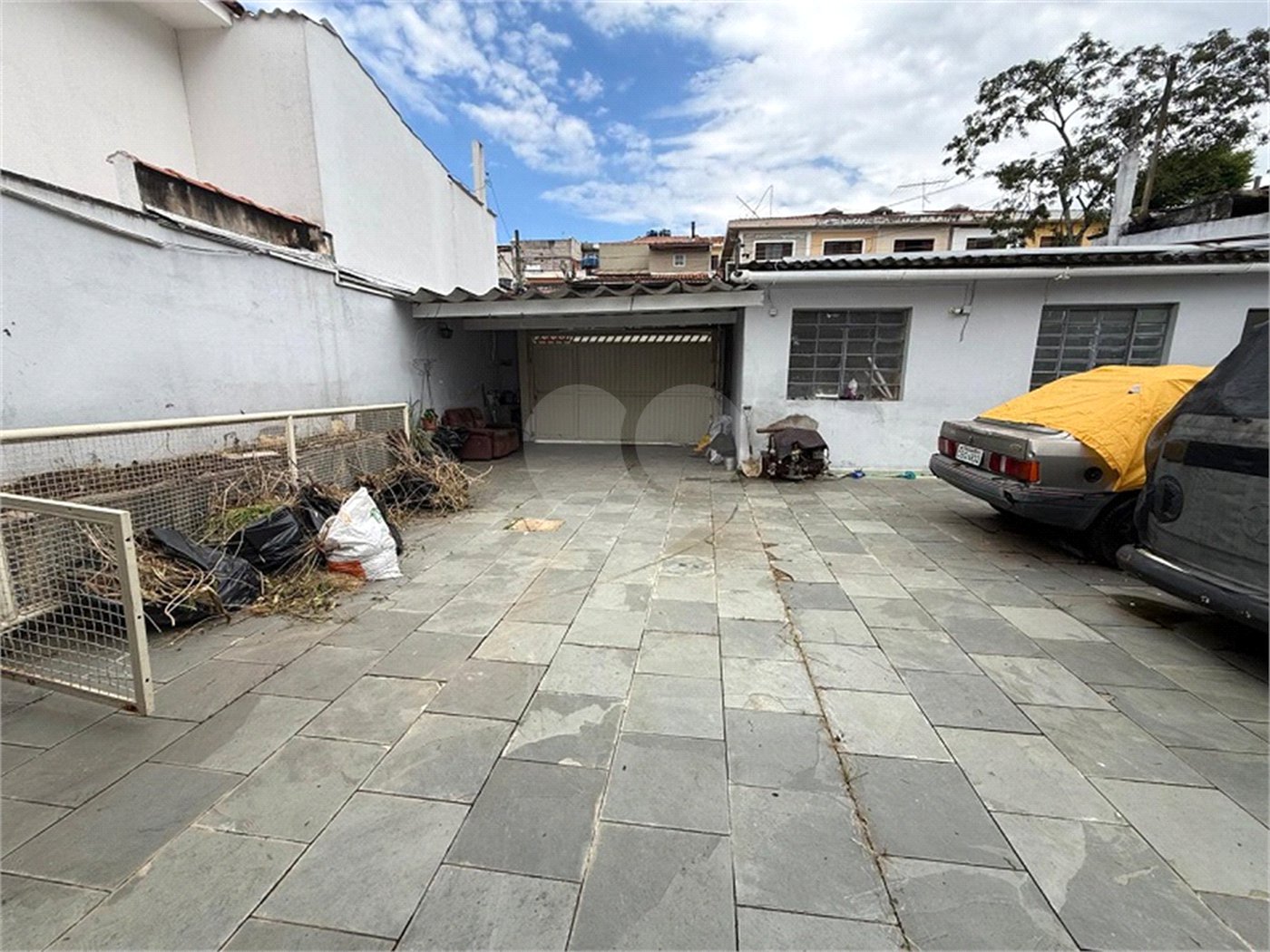 Casa Térrea a Venda Jd Satélite com poder construtivo