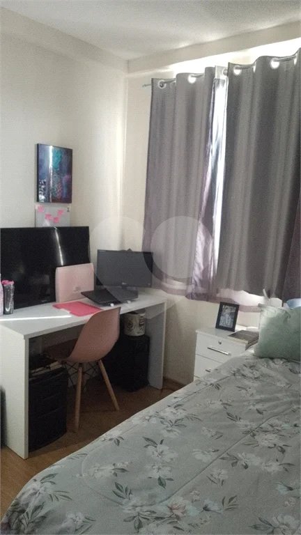Apartamento 3 dormitórios Cond. Laranjeiras.