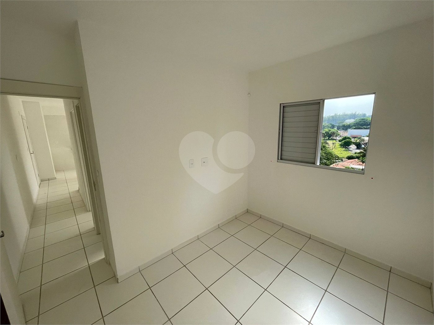 Apartamento para venda ou locação no Condomínio Residencial Vila das Flores