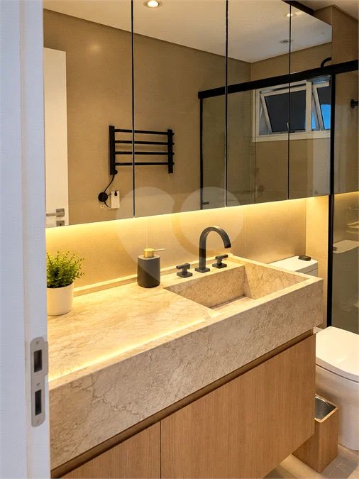 Apartamento à venda com 4 quartos, sendo 1 suíte, em Alto da Boa Vista, São Paulo, SP