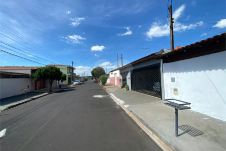Casa térrea para venda no Pq. Santa Felícia Jardim