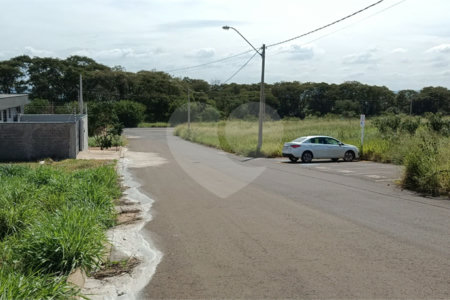 Excelente Terreno no Arcoville com ótimo preço para investimento