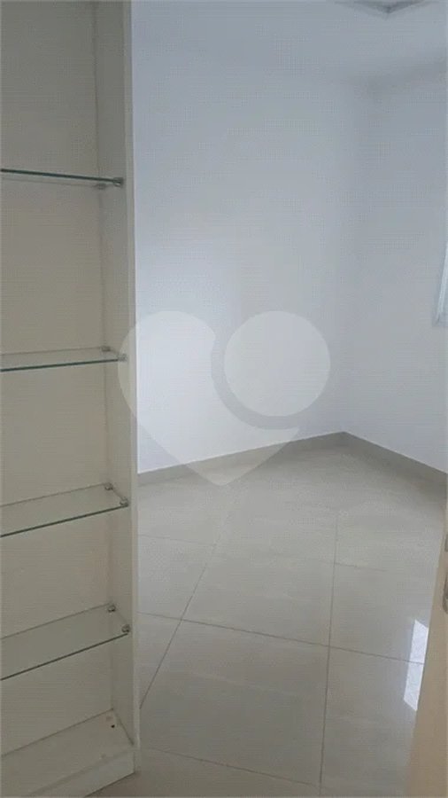 Apartamento para alugar com 3 quartos, sendo 1 suíte,  em Vila Olímpia, São Paulo, SP