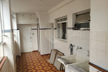 Apartamento para venda ou locação, 4 quartos (1 suíte), na Bela Vista, R Cincinato Braga