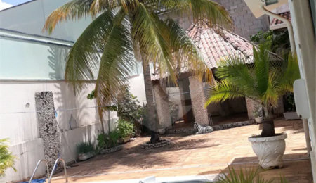 Casa Térrea à venda com 3 quartos, sendo 1 suíte,  no Centro, São João da Boa Vista, SP