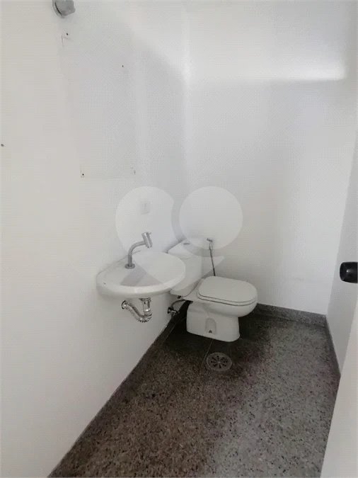 SALA COMERCIAL, 106m2, NO PARAISO