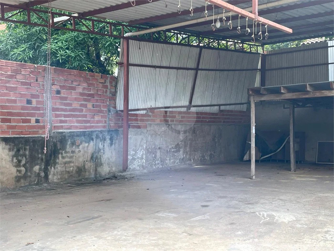 Terreno Comercial para Venda e Locação no Bairro Estância Lago Azul em Piracicaba/SP.