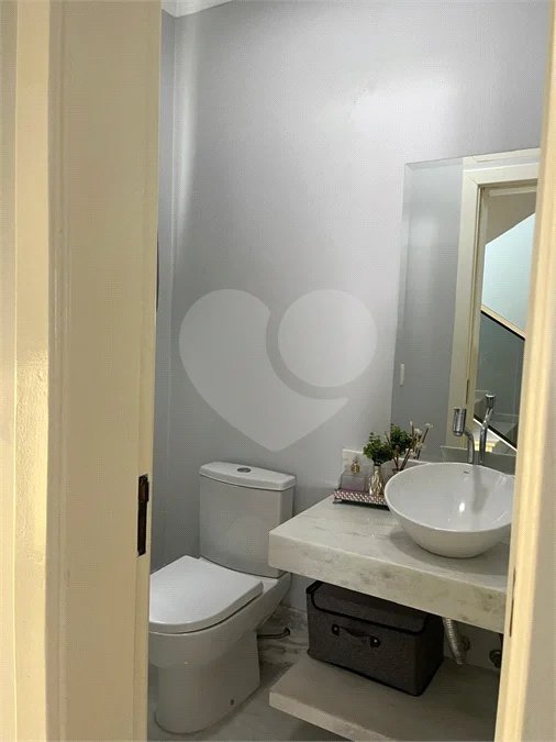 Lindo Sobrado com 3 suítes, à venda, 290 m², por R$ 2.340.000,00 no condomínio Helvetia Park em Indaiatuba/SP.