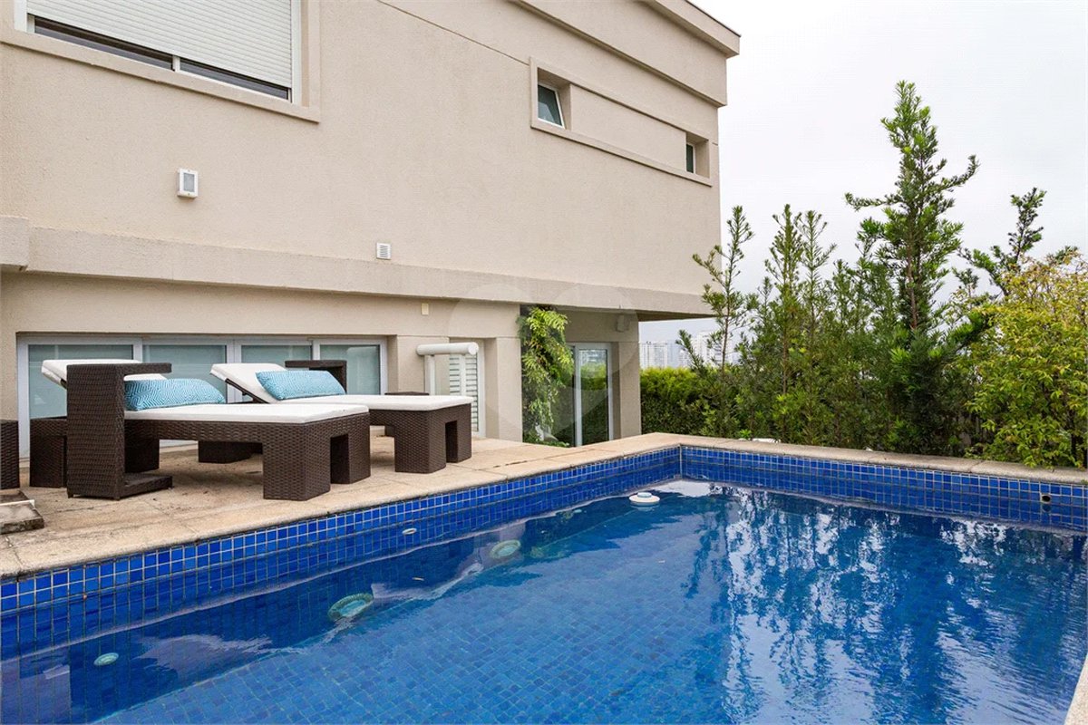 Apartamento à venda com 4 suítes em Vila Nova Conceição, São Paulo, SP