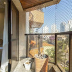 Apartamento na Vila Regente Feijó com 135m2, com 2 dorms, 1 suíte, 2 vagas. Estuda permuta.