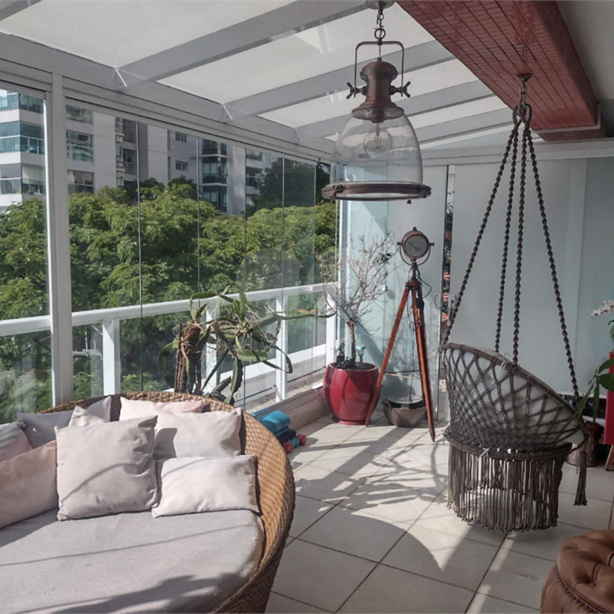Apartamento à venda com 2 suítes em Campo Belo, São Paulo, SP