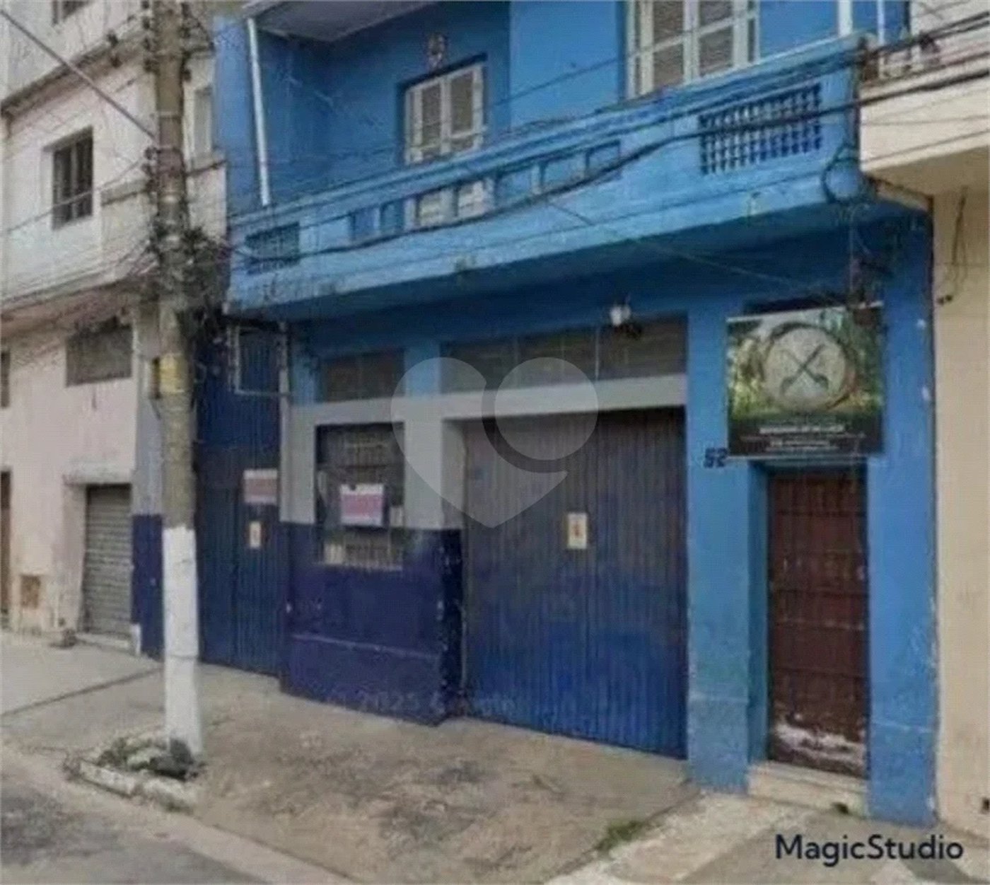 Galpão com 409m² , 10 vagas de garagem , 3 banheiros , 3 salas , à venda na Moóca.