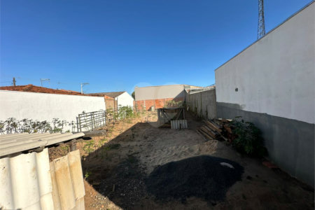 Terreno a venda no Jardim Munique