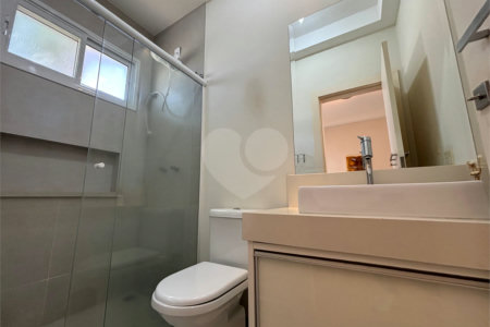Casa á venda condomínio Damha I