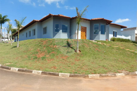 Casa de Alto Padrão no Residencial dos Lagos em Itupeva SP