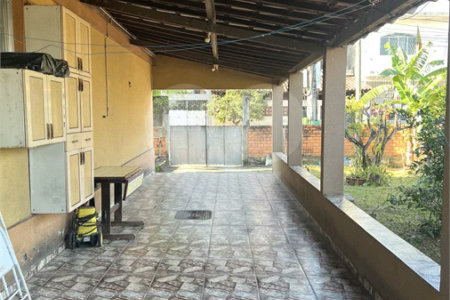 CONFORTO, SEGURANÇA E MOBILIDADE = BAIRRO ADRIANA