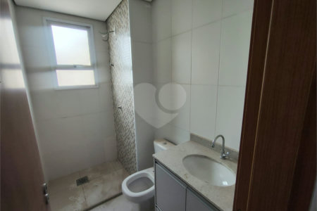 Apartamento com condomínio de clube 3 Dormitórios e 1 Suíte