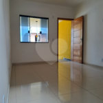Sobrado novo de 3 quartos, 1 suíte, com 100 m², 2 vagas de garagem à venda no Jardim Eliane SP