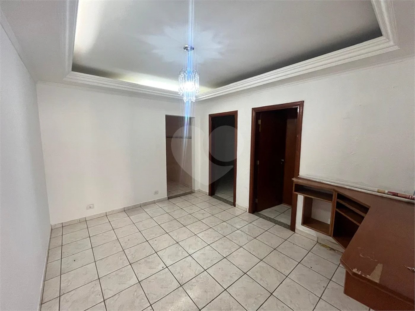 Casa Assobradada à Venda – Conforto, Excelente Acabamento e Localização Central