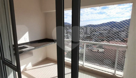 Apartamento à venda com 3 quartos, sendo 1 suíte,  em Jardim Country Club, Poços de Caldas, MG