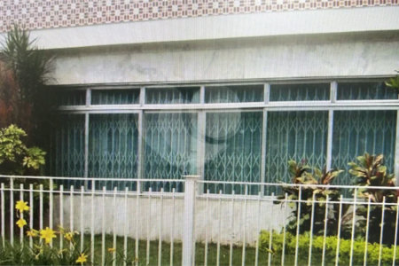 Casa sobrado a venda com 3 dormitórios na mooca.Aceita Permuta.