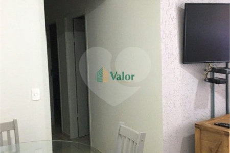 Apartamento no Edifício Villagio Di Napoli .