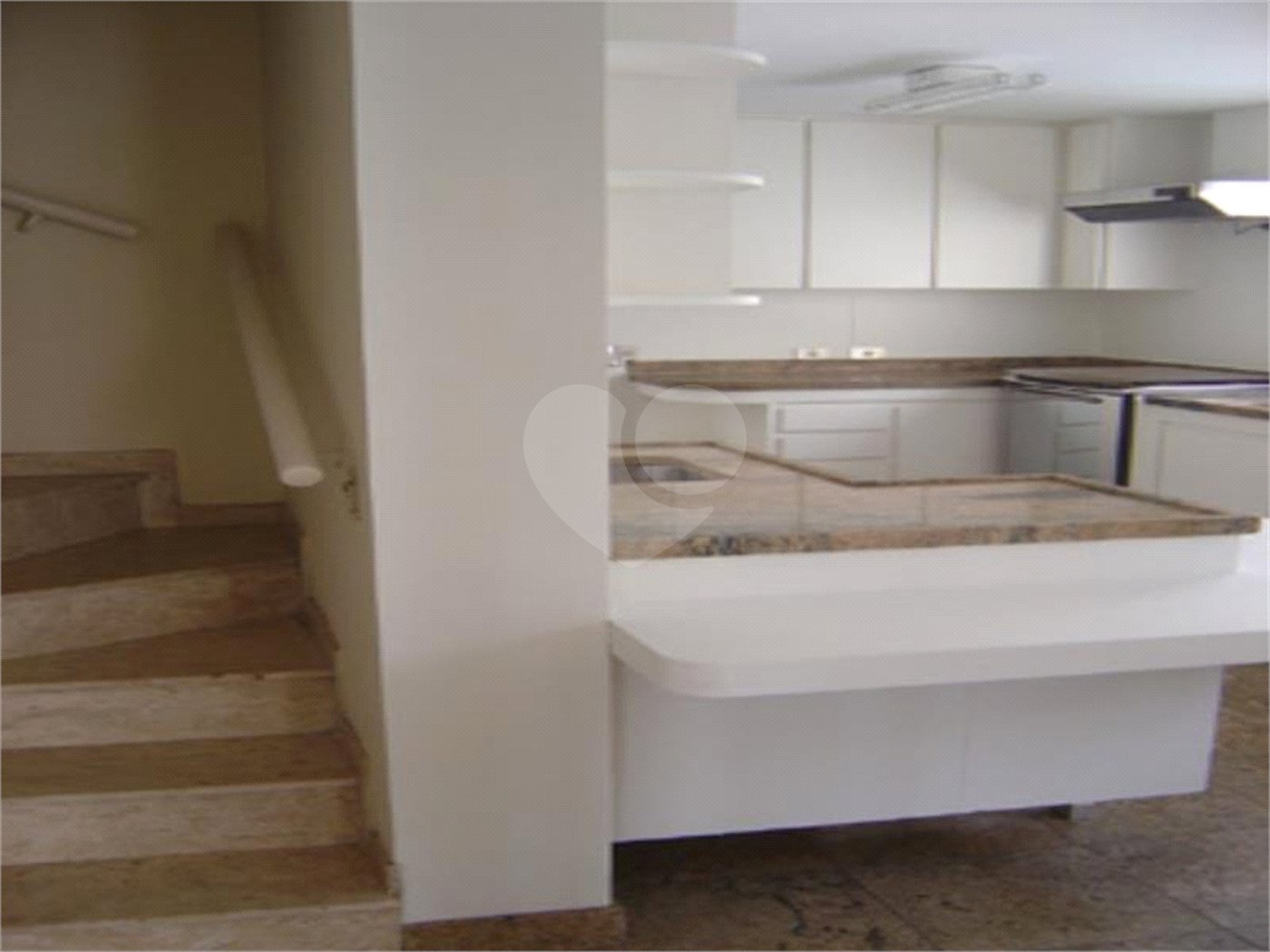 Duplex à venda com 3 suítes em Cerqueira César, São Paulo, SP