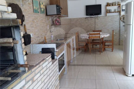 Casa com 3 dormitórios para locação, 222 m² - Vila Borghesi - São Roque/SP