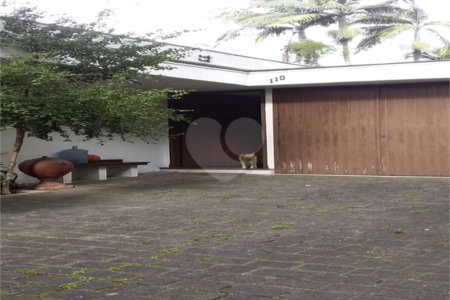 Casa Térrea à venda com 4 quartos, sendo 1 suíte, em Granja Julieta, São Paulo, SP