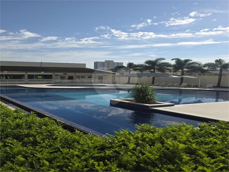 Indaiatuba - Condomínio Grand Ville - Apto mobiliado - Locação - R$ 3.000,00 - condominio - R$ 620,82 - IPTU - R$ 102,83- Apartamento 63m³ - 3 quartos - Apartamento semi mobiliado com ar condicionado - 1 quarto suíte. Inclui cama box Queen e guarda roupa modulado grande. 1 quarto com guarda-roupas.