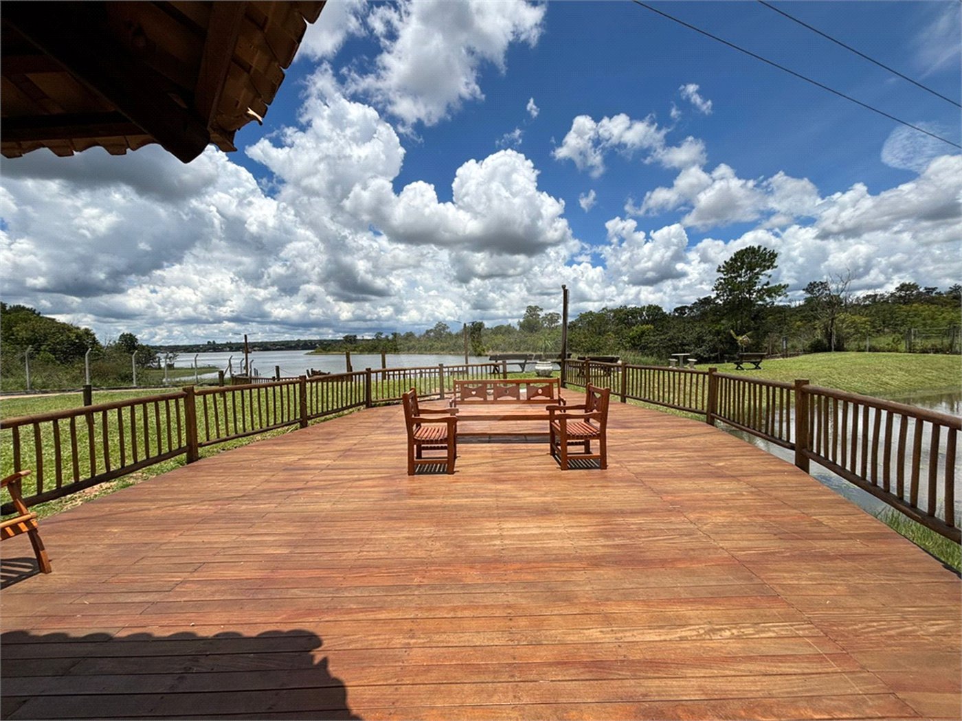 Terreno à venda no condomínio Broa Eco Village, Brotas - SP