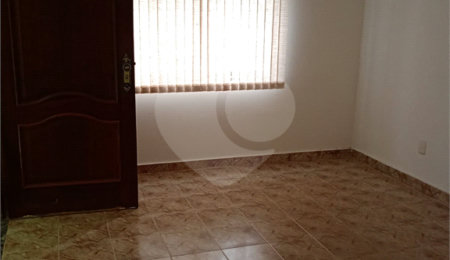 Casa Térrea à venda com 3 quartos em Jardim Beatriz, São Carlos, SP