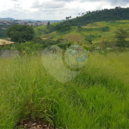 Terreno com Vista Privilegiada de 1.000m²